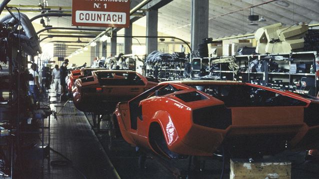 H Lamborghini Countach γίνεται 50 ετών και επιστρέφει στην παραγωγή (εικόνες, video)