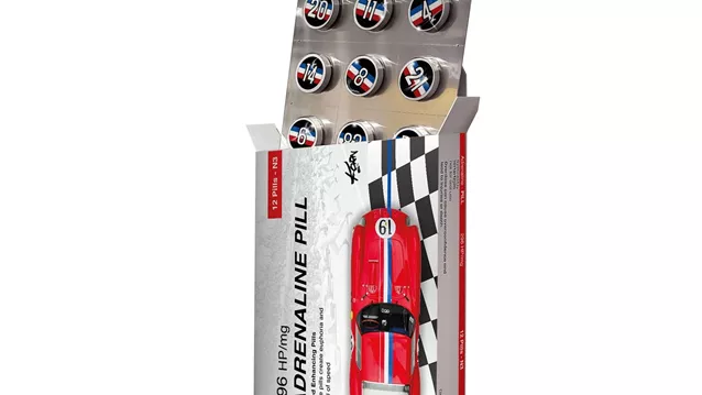 Τα "χάπια αδρεναλίνης" της Ferrari που πουλήθηκαν 27.600 ευρώ