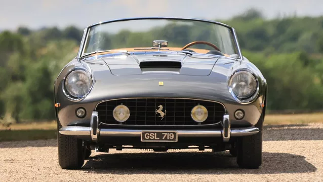 4 Ferrari και 1 Bugatti-Τα αυτοκίνητα που έσπασαν ταμεία στο Monterey