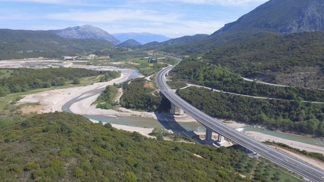 Το θαύμα της οδικής γέφυρας Ευήνου μέσα σε έναν χρόνο
