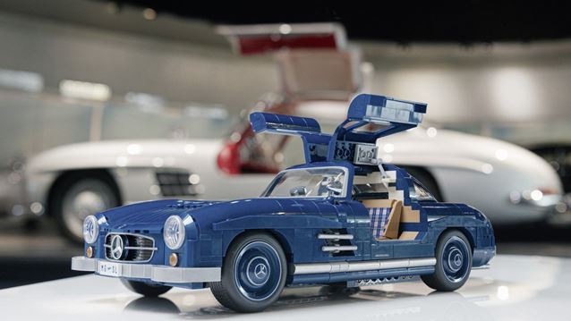 LEGO: Ποια εταιρεία με αυτοκινητάκια θέλει να σπάσει την κυριαρχία της