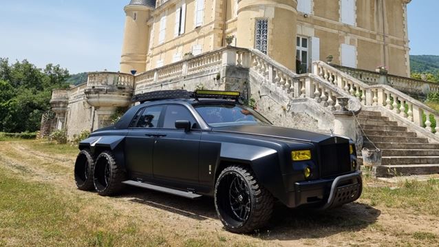 Η πρώτη Rolls Royce Phantom 6x6 για να πατάς ζόμπι
