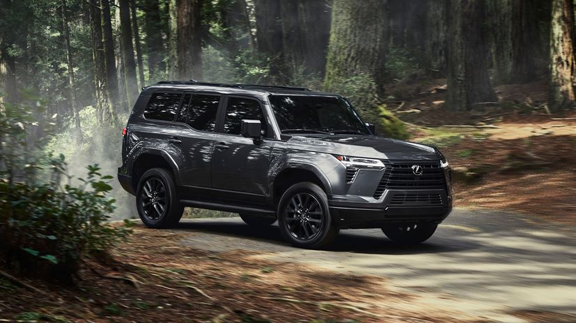 Lexus GX SUV Off ROad 2024