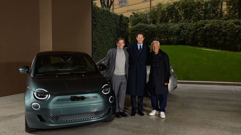 Fiat 500e Giorgrio Armani με τον John Elkann και τον Olivier Francois