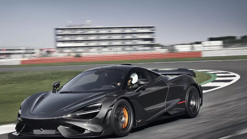McLaren 765LT