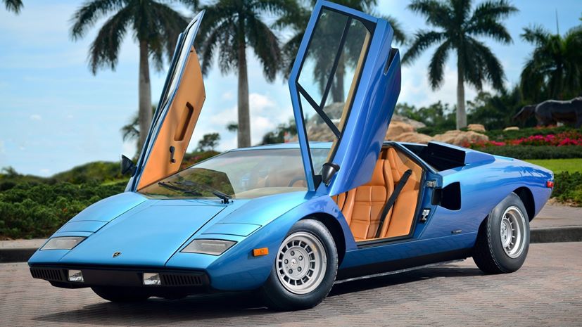 Lamborghini Countach LP400