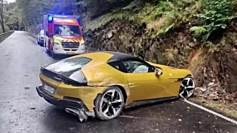 Ferrari 12Cilindri crash
