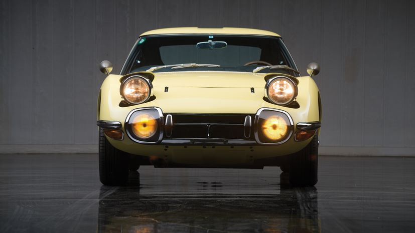 Toyota 2000GT