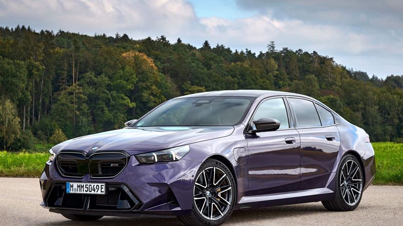 BMW M5 2024