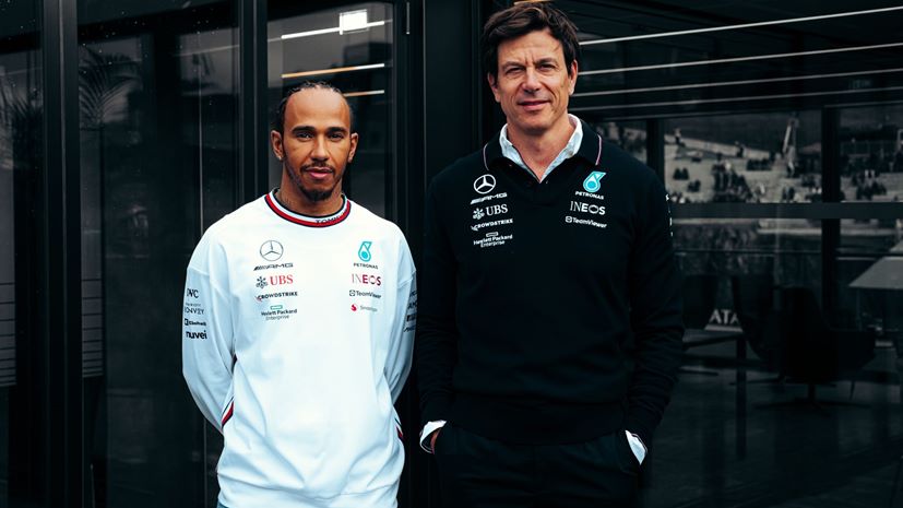 Mercedes F1 ανανέωση συμβολαίων για Hamilton και Russell