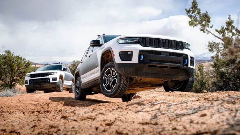 Αυτόνομη οδήγηση εκτός δρόμου της Jeep