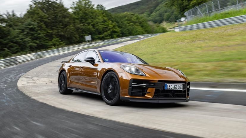 Porsche Panamera Nurburgring