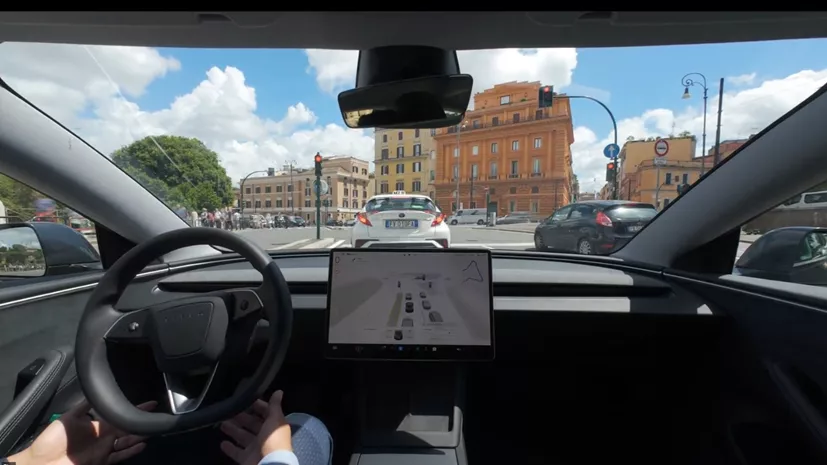 Tesla FSD in Rome