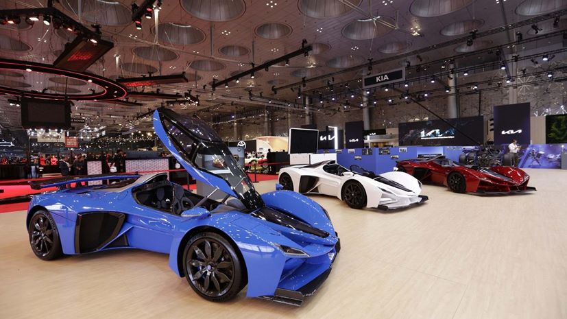 Geneva Qatar ekthesi autokinitou 2023
