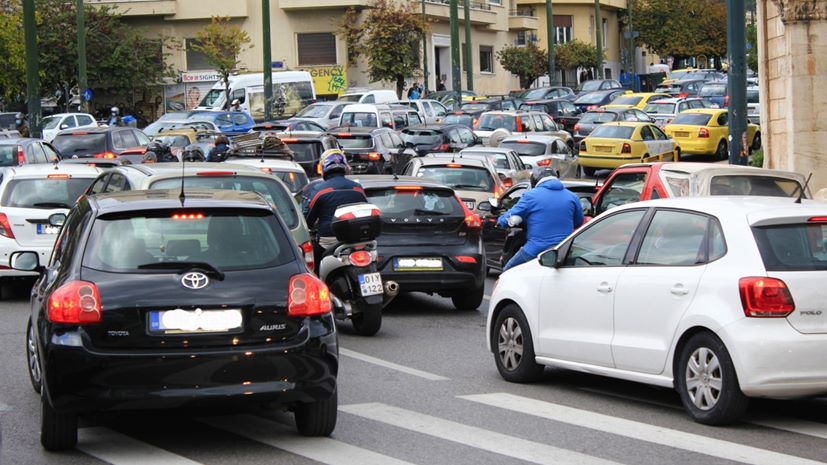 Κίνηση αυτοκινήτων στην Αθήνα