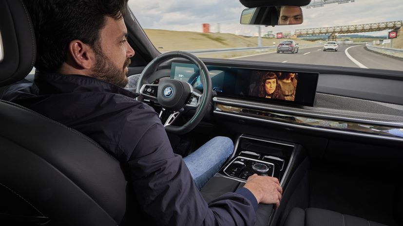 BMW Σειρά 7 Αυτόνομη Επιπέδου 2 και 3