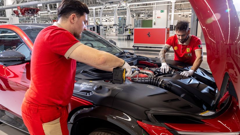 Ferrari e-building Maranello εργοστάσιο ηλεκτρικών hypercars