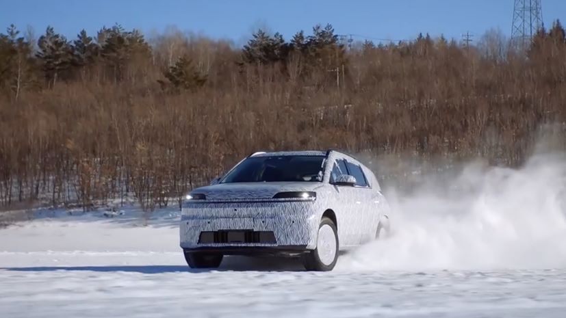 Hyundai SUV teaser
