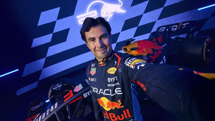 Red Bull F1 RB20 Checo Perez