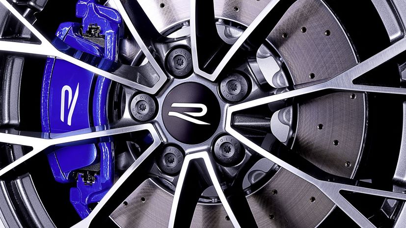 Volkswagen Golf R 2024