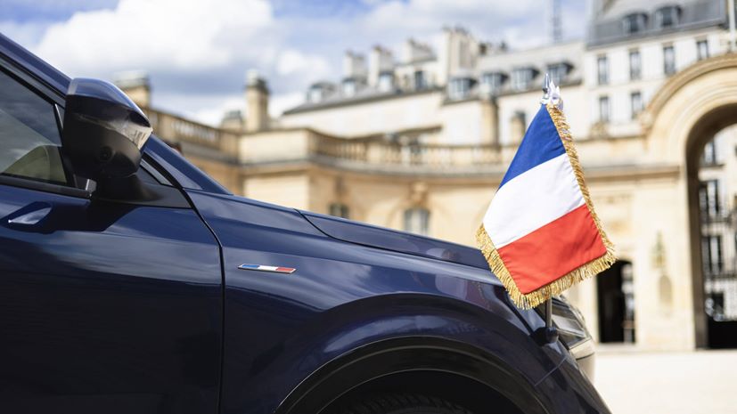 Renault Rafale επίσημο αυτοκίνητο της γαλλικής δημοκρατίας