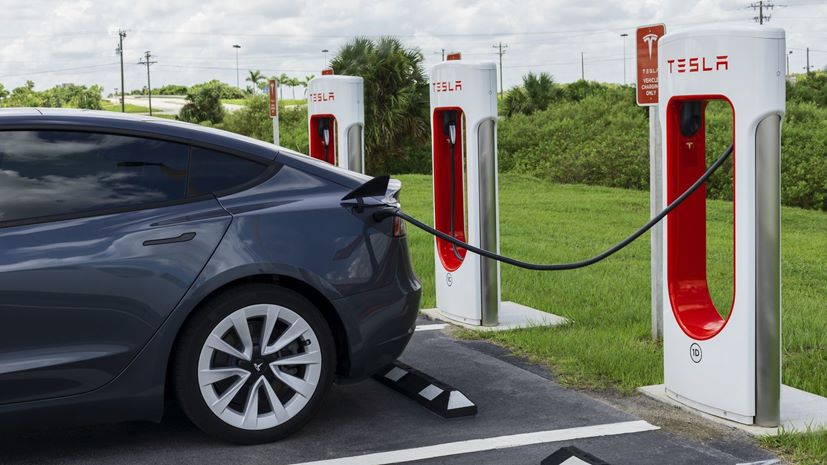 Tesla supercharger station