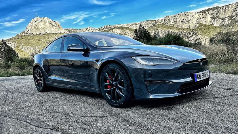 Tesla Model S Plaid Track Package