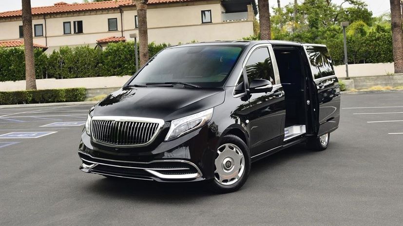 Maybach V-Class Kim Kardashian