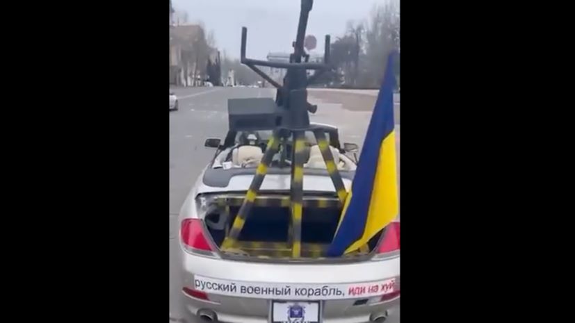 Πολυβόλο σε BMW cabrio στην Ουκρανία
