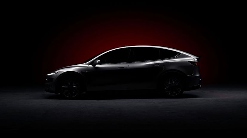 Tesla Model Y L