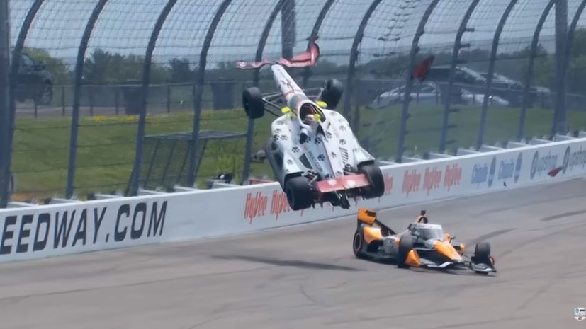 Indycar ατύχημα Sting Ray Robb