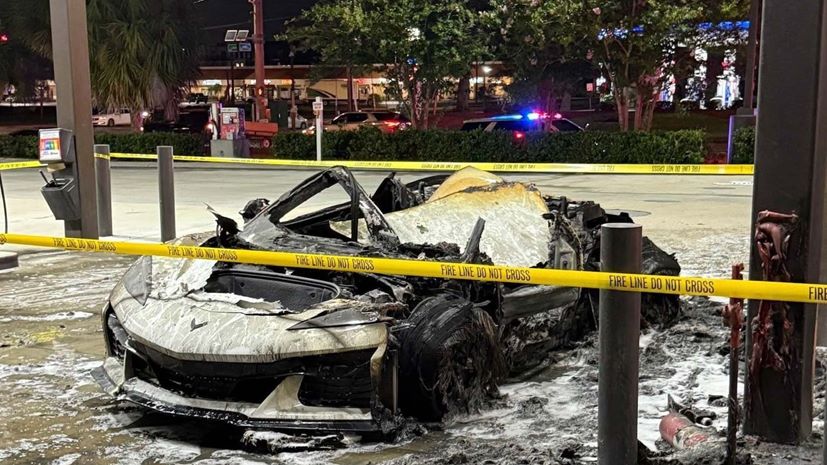 Chevrolet Corvette fire