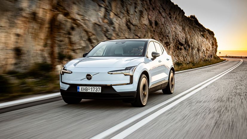 Volvo EX30 Mini SUV 2024