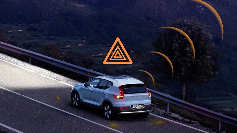 Volvo Accident Ahead Alert
