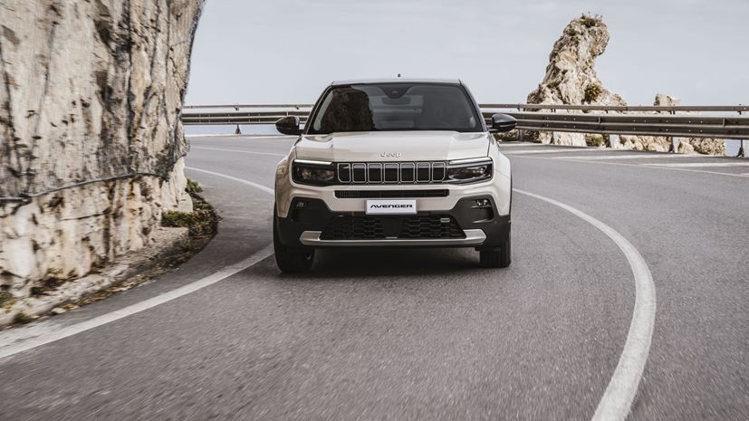 Jeep Avenger e-Hybrid