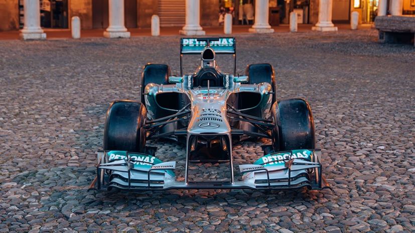 Mercedes F1 W04