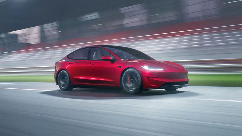 Tesla Model 3 Performance Highland 2024