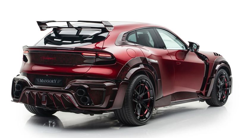 Ferrari Purosangue Pugnator Mansory