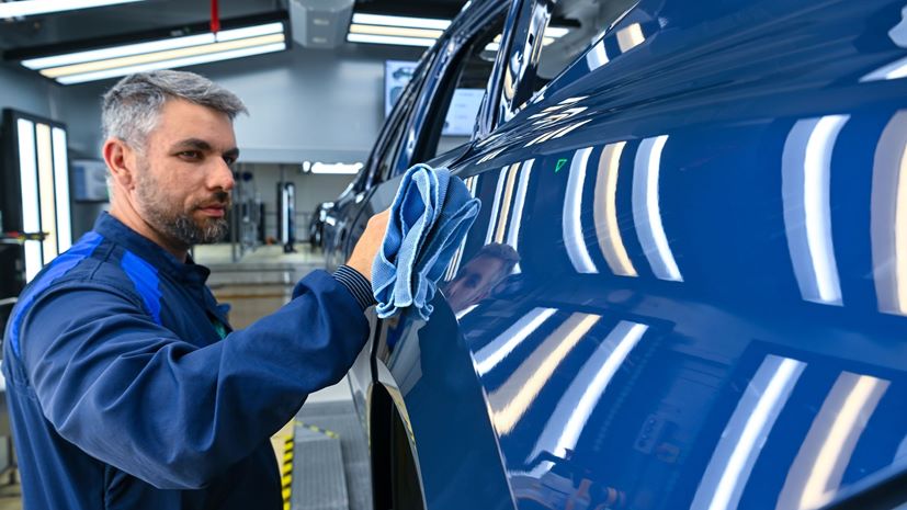 BMW iX3 γραμμή παραγωγής εργοστάσιο Debrecen Ουγγαρία