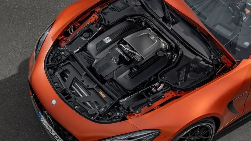 Mercedes-AMG GT 63 S E Performance