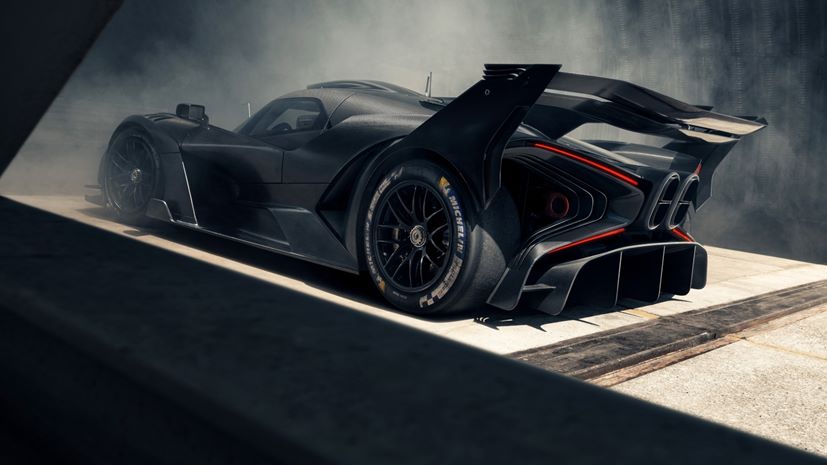 BUGATTI Bolide