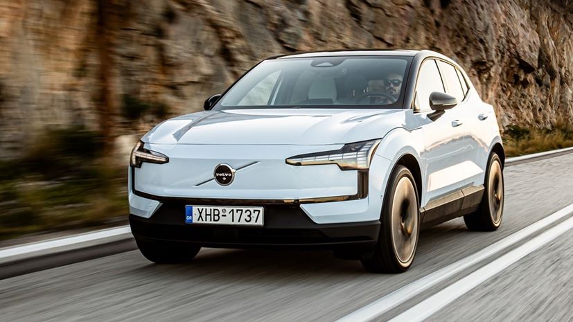 Volvo EX30 Mini SUV 2024