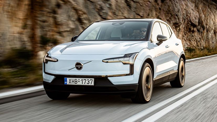 Volvo EX30 Mini SUV 2024