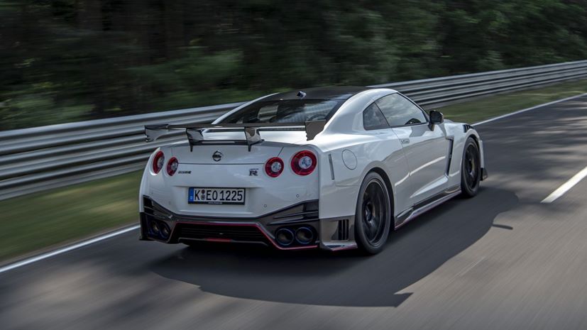 Nissan GT-R