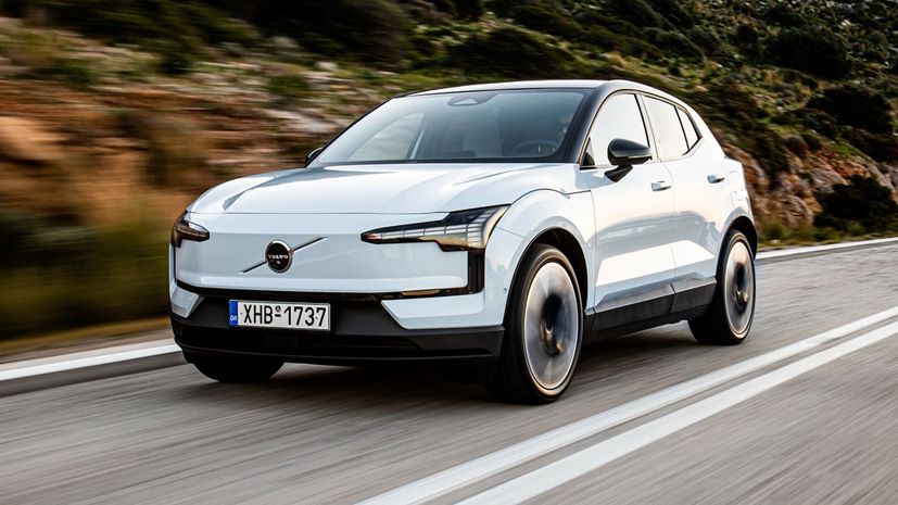 Volvo EX30 Mini SUV 2024